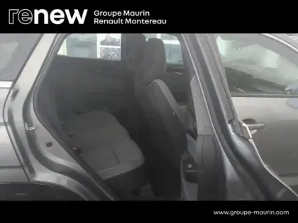 Photo 13 Renault Austral  1.2 TCe mild hybrid advanced 130ch Evolution - 23
