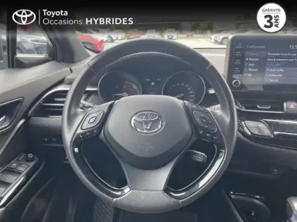 Photo 12 Toyota C-HR  122h Distinctive 2WD E-CVT MY22