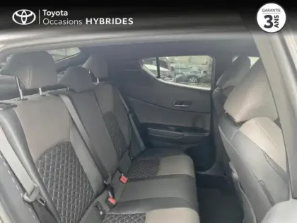 Photo 6 Toyota C-HR  122h Distinctive 2WD E-CVT MY22