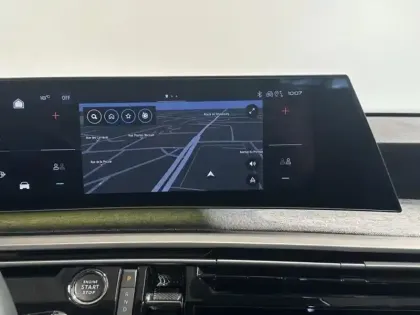 Photo 13 Peugeot 3008  1.2 Hybrid 145 Allure e-DCS6 GPS / LED / Camera