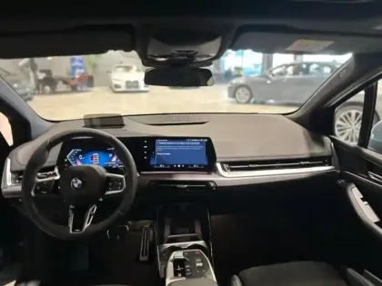 Photo 14 BMW Serie 2 Série 2 ActiveTourer 220i 170ch M Sport DKG7