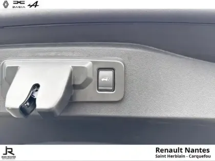 Photo 10 Renault Espace  E-Tech full hybrid 200ch esprit Alpine 7 Places