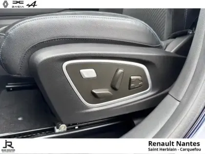 Photo 8 Renault Espace  E-Tech full hybrid 200ch esprit Alpine 7 Places