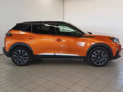 Photo 8 Peugeot 2008  e- 136ch GT