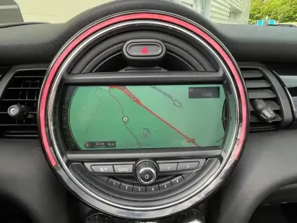 Photo 33 Mini Mini Cabrio Cooper S 192ch John Cooper Works BVA