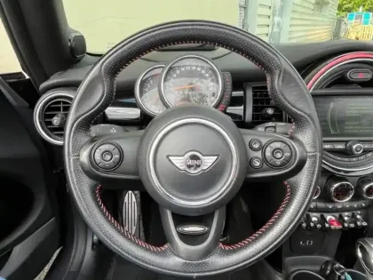 Photo 20 Mini Mini Cabrio Cooper S 192ch John Cooper Works BVA
