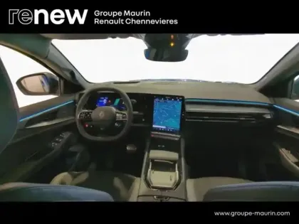 Photo 13 Renault Rafale  1.2 E-Tech full hybrid 200ch esprit Alpine - 25