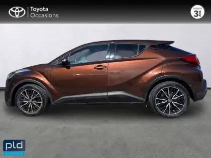 Photo 7 Toyota C-HR  122h Distinctive 2WD E-CVT