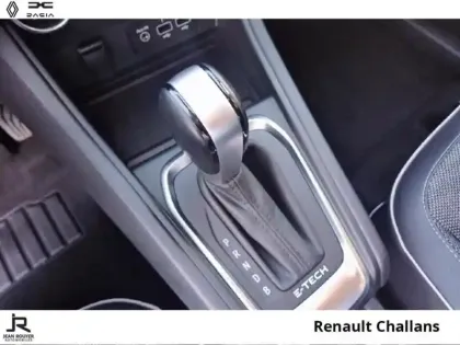 Photo 5 Renault Captur  1.6 E-Tech hybride 145ch Intens -21