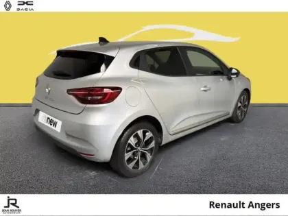 Photo 57 Renault Clio  1.5 Blue dCi 100ch Evolution