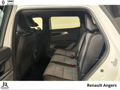 Photo 18 Renault Espace  1.2 E-Tech full hybrid 200ch Techno 7 places - 24