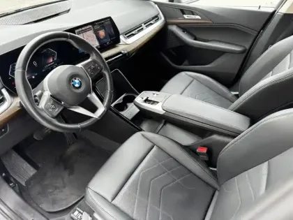 Photo 23 BMW Serie 2 Série 2 ActiveTourer 218i 136ch Business Design DKG7