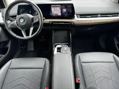 Photo 24 BMW Serie 2 Série 2 ActiveTourer 218i 136ch Business Design DKG7