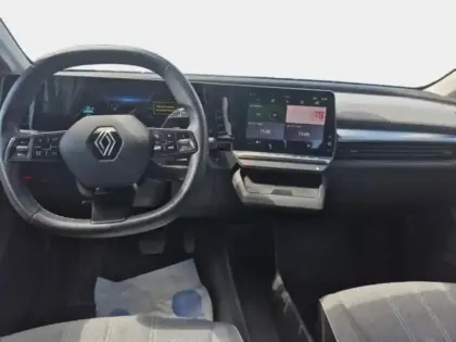 Photo 8 Renault Megane  E-Tech Electric EV60 220ch Equilibre super charge -B