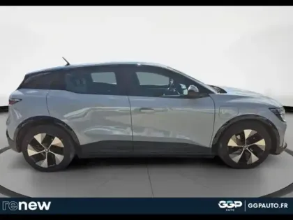 Photo 5 Renault Megane  E-Tech Electric EV60 220ch Equilibre super charge -B