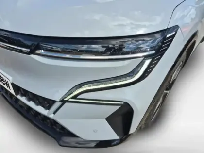 Photo 28 Renault Megane  E-Tech Electric EV60 220ch Equilibre super charge -B