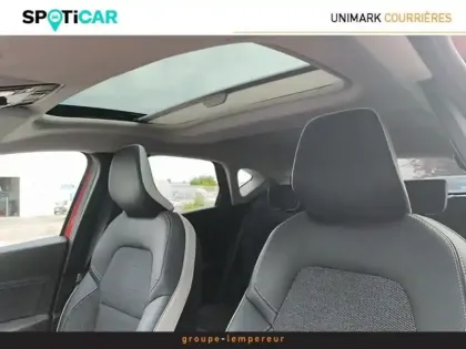 Photo 9 Renault Captur  1.6 E-Tech hybride 145ch Techno
