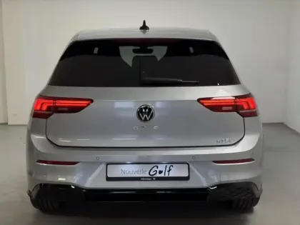 Photo 5 Volkswagen Golf  1.5 eTSI EVO2 150ch R-Line Edition DSG7