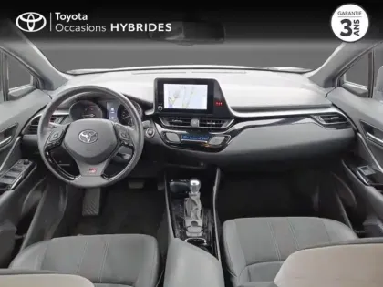 Photo 13 Toyota C-HR  122h GR-Sport 2WD E-CVT MY22