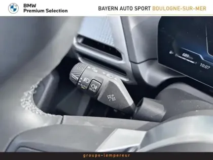 Photo 14 BMW Serie 1 Série 1 116A 122ch M Sport Design DKG7