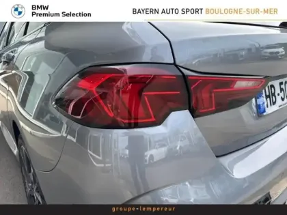 Photo 6 BMW Serie 1 Série 1 116A 122ch M Sport Design DKG7