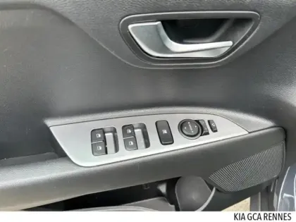 Photo 11 Kia Stonic  1.0 T-GDi 120ch MHEV GT Line iBVM6