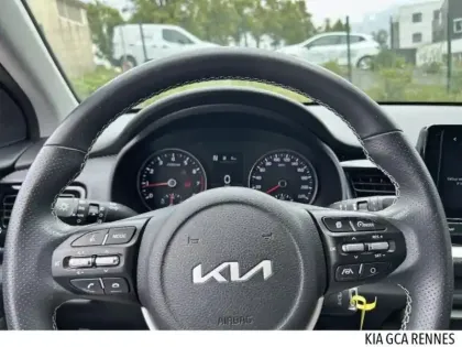 Photo 7 Kia Stonic  1.0 T-GDi 120ch MHEV GT Line iBVM6