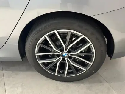 Photo 10 BMW Serie 2 Série 2 ActiveTourer 220d 163ch M Sport DKG7