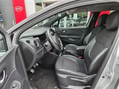 Photo 9 Renault Captur  1.2 TCe 120ch Stop&Start energy Wave Euro6 2016