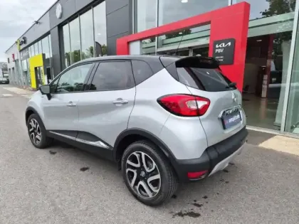 Photo 6 Renault Captur  1.2 TCe 120ch Stop&Start energy Wave Euro6 2016