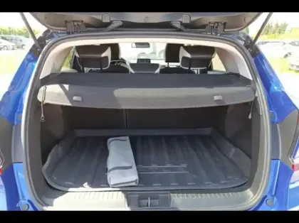 Photo 11 Renault Captur  1.3 TCe mild hybrid 140ch Techno Fast Track