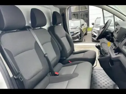Photo 10 Renault Trafic  Fg L1H1 3T 2.0 Blue dCi 130ch Confort