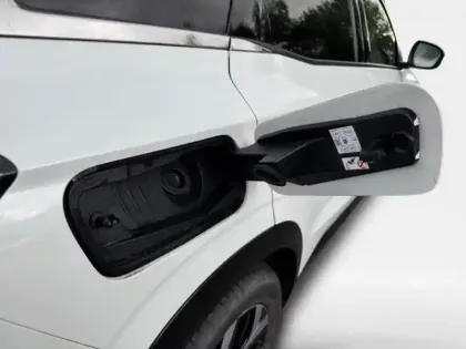 Photo 24 Renault Austral  1.2 E-Tech full hybrid 200ch Techno