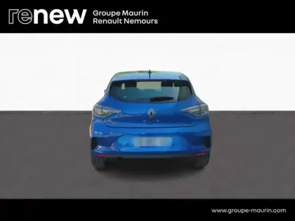 Photo 8 Renault Clio  1.5 dCi 100ch Evolution - 25