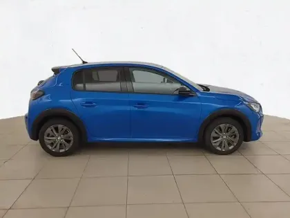 Photo 29 Peugeot 208  Electrique 50 kWh 136ch
