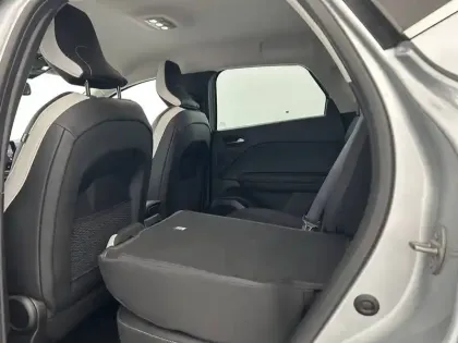 Photo 38 Renault Captur  E-Tech hybride rechargeable 160