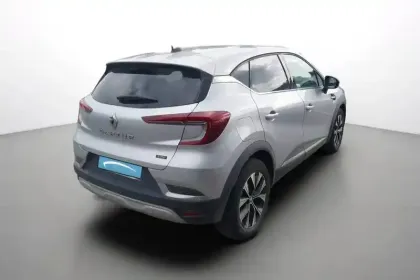 Photo 5 Renault Captur  E-Tech hybride rechargeable 160