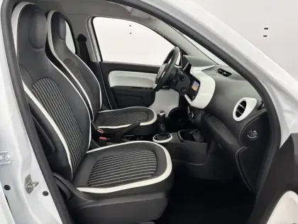 Photo 38 Renault Twingo  III SCe 65