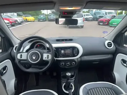 Photo 22 Renault Twingo  III SCe 65