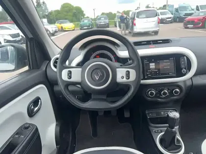 Photo 23 Renault Twingo  III SCe 65