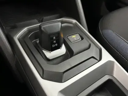 Photo 21 Dacia Duster  Hybrid 140