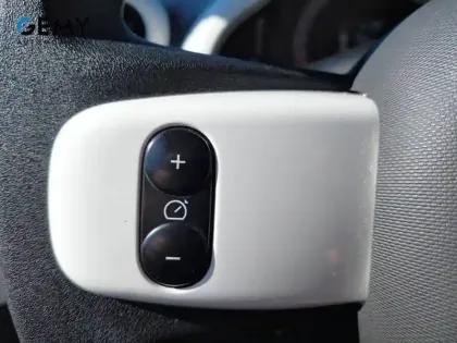Photo 14 Renault Twingo  III E-Tech