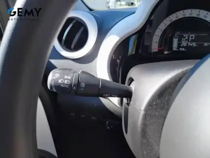 Photo 16 Renault Twingo  III E-Tech