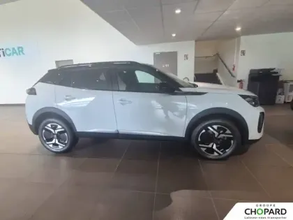 Photo 32 Peugeot 2008  Hybrid 145 e-DCS6