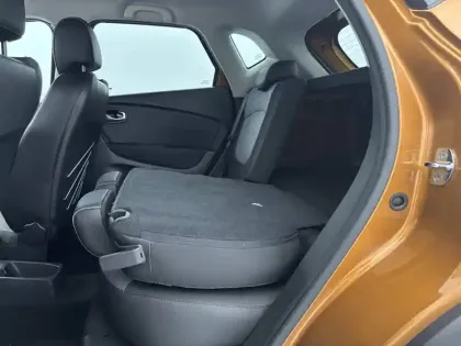 Photo 61 Renault Captur  TCe 150 FAP EDC