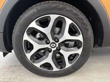 Photo 51 Renault Captur  TCe 150 FAP EDC
