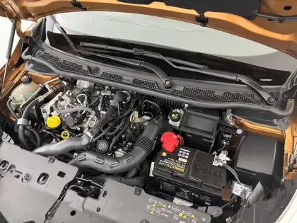 Photo 59 Renault Captur  TCe 150 FAP EDC