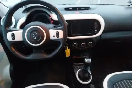 Photo 8 Renault Twingo  III TCe 95