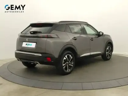 Photo 17 Peugeot 2008  PureTech 130 S&S BVM6