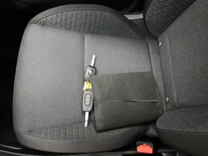 Photo 37 Renault Clio  TCe 90